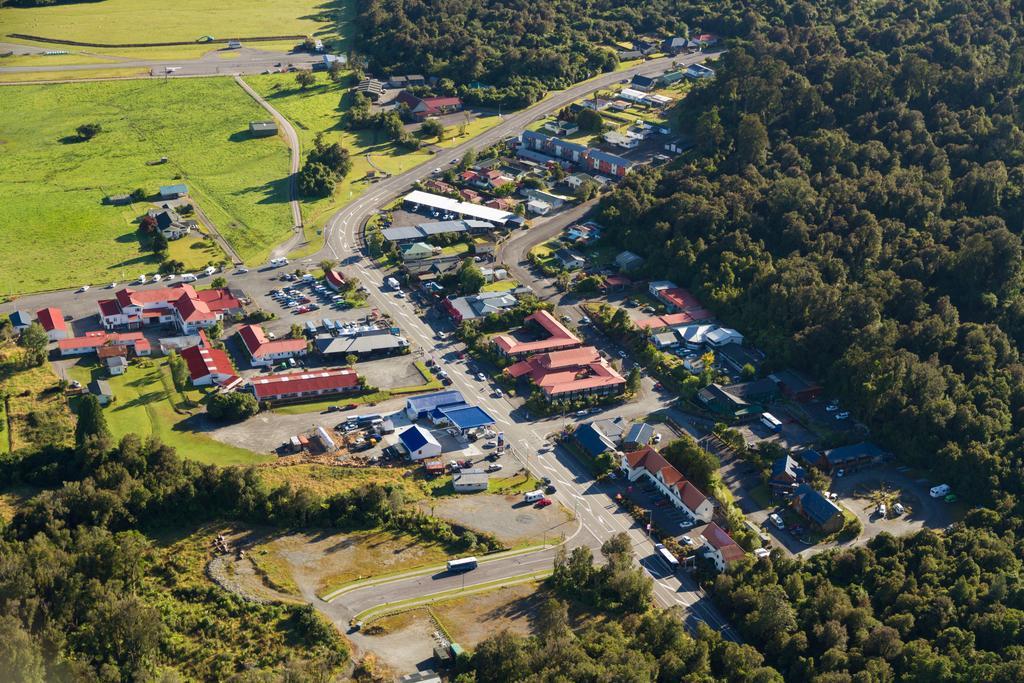 Heartland Hotel Fox Glacier Eksteriør billede