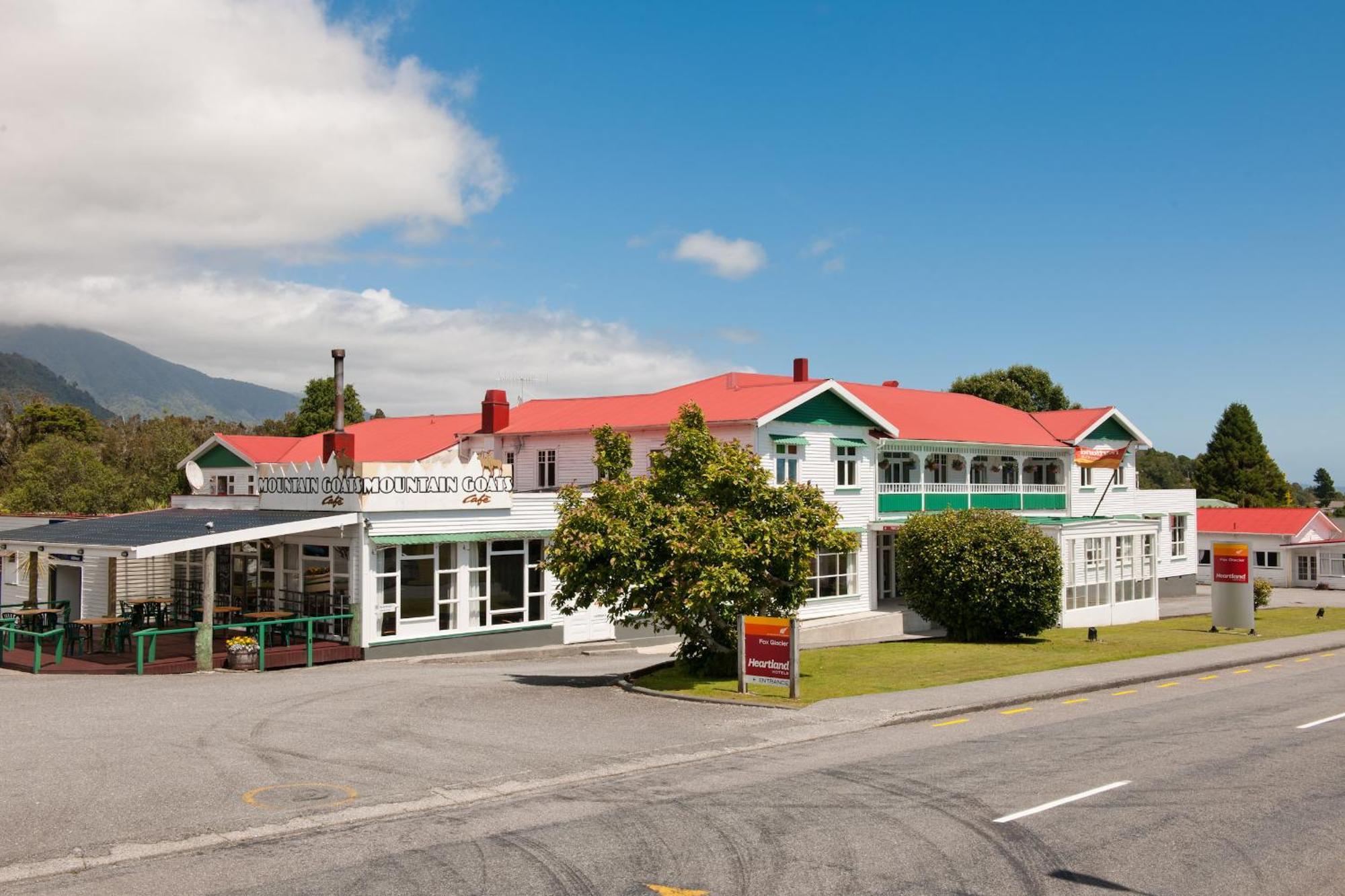 Heartland Hotel Fox Glacier Eksteriør billede