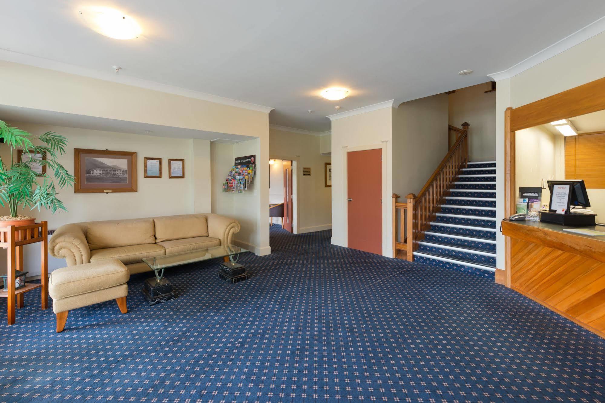 Heartland Hotel Fox Glacier Eksteriør billede